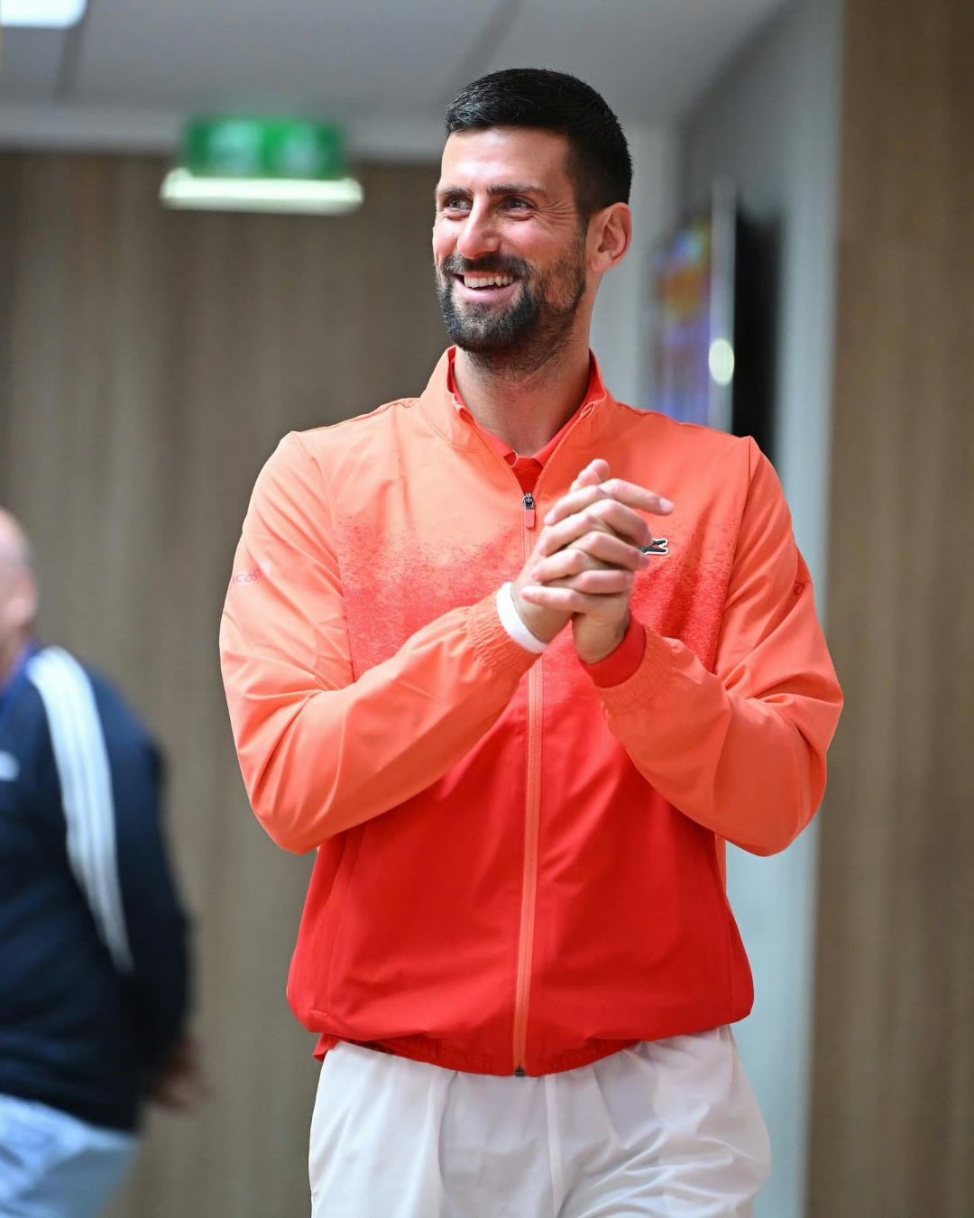 爱游戏体育-包含NBA常规赛赛程吃紧，皇家社会清晨扳平良机，气氛紧张，临场指挥获称赞的词条